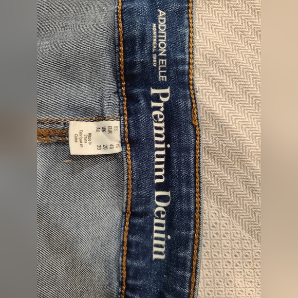 Jeans 3/4 décousus - Picture 3 of 3